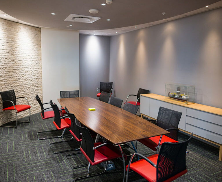 You no longer have to manage and maintain facilities that can easily be available on-demand. Our state-of-the-art meeting rooms and event halls are a breath of fresh air from the dreaded meeting rooms of the corporate world. Our front desk staff ensures your guests are offered a warm welcome and your post is managed seamlessly.